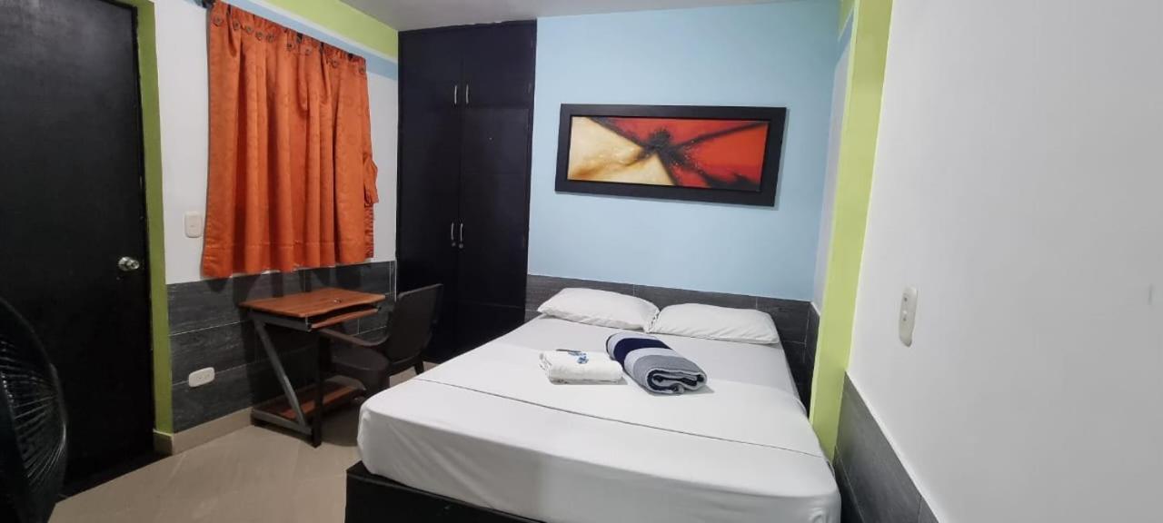 Hotel Laureles Home 麦德林 外观 照片