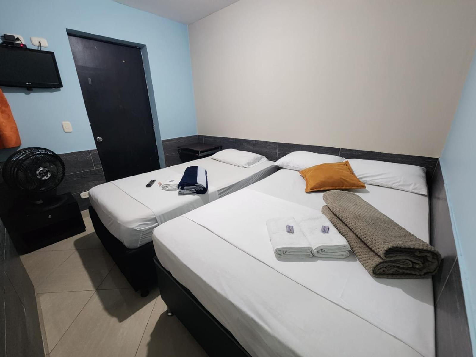 Hotel Laureles Home 麦德林 外观 照片