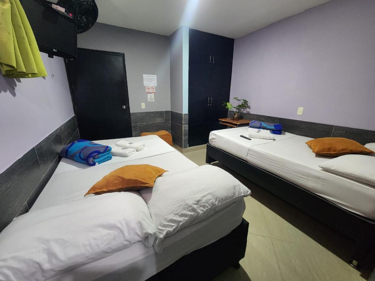 Hotel Laureles Home 麦德林 外观 照片