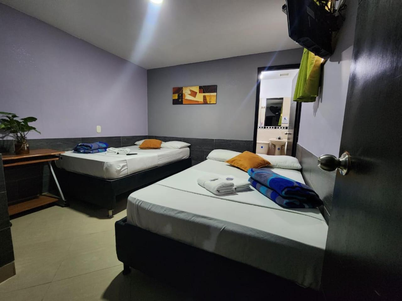 Hotel Laureles Home 麦德林 外观 照片