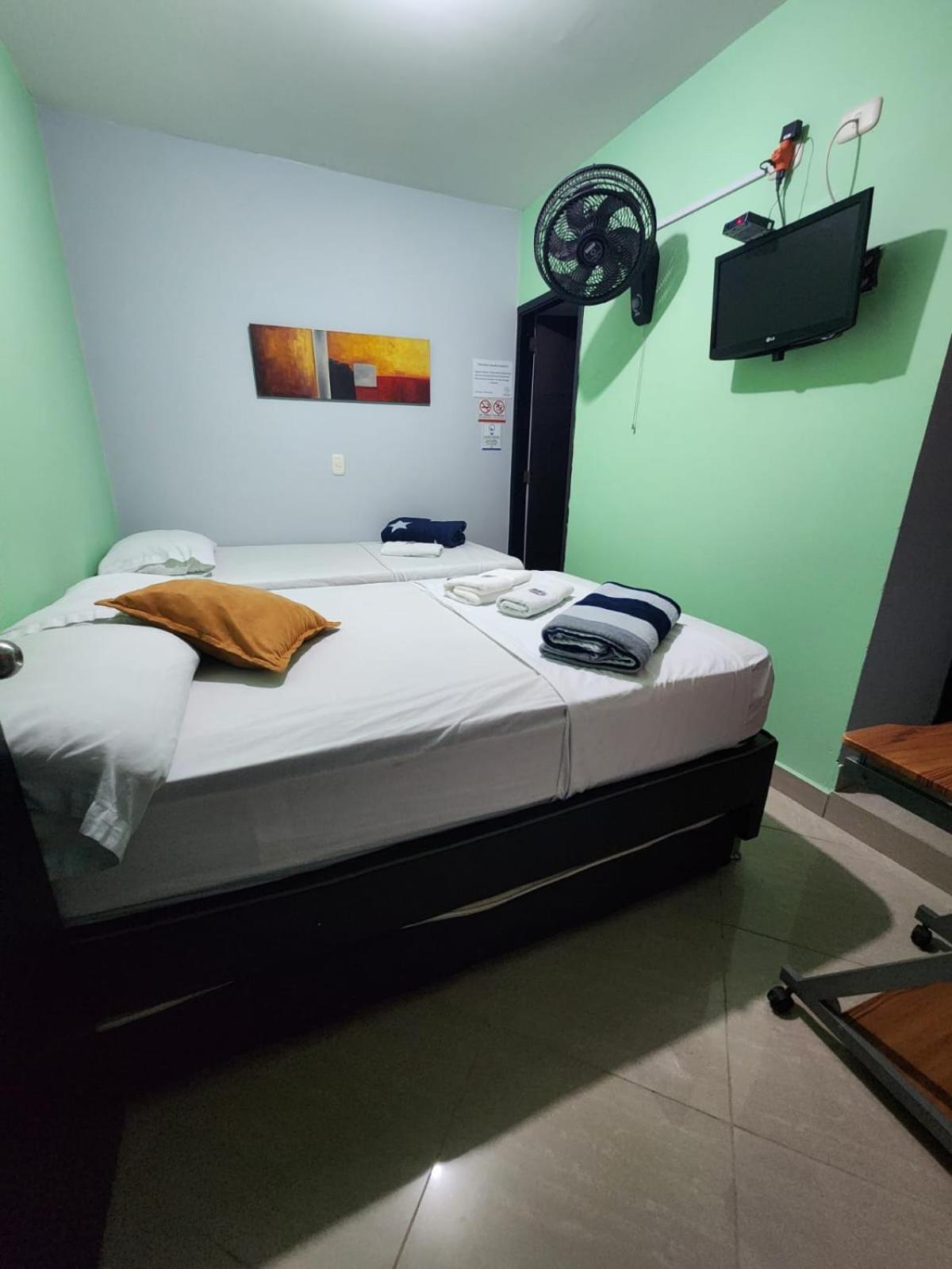 Hotel Laureles Home 麦德林 外观 照片
